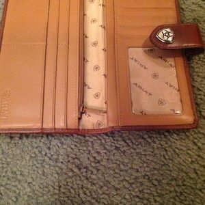 Ariat Bags - Ariat wallet Ariat Bags - Ariat wallet